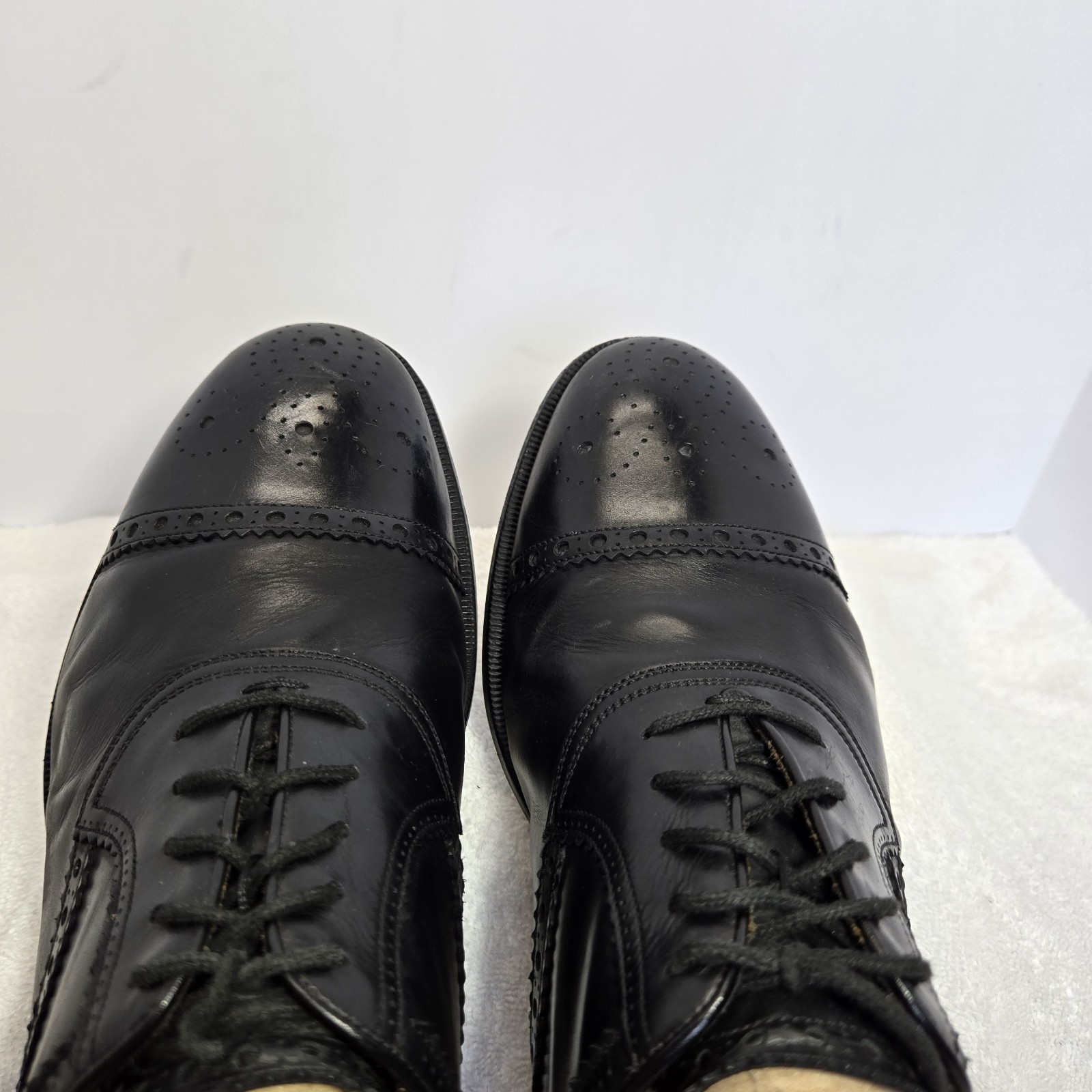 GUCCI Mens Size 9.5 Black Perforated Leather Oxford Cap Toe Lace Up Dress Shoes thumbnail 13