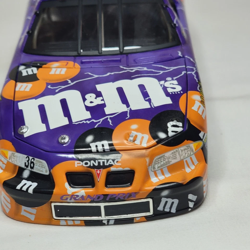 New 1:24 ACTION 2000 #36 M&M'S HALLOWEEN SPECIAL PONTIAC GRAND PRIX KEN SCHRADER - Image 2 of 4