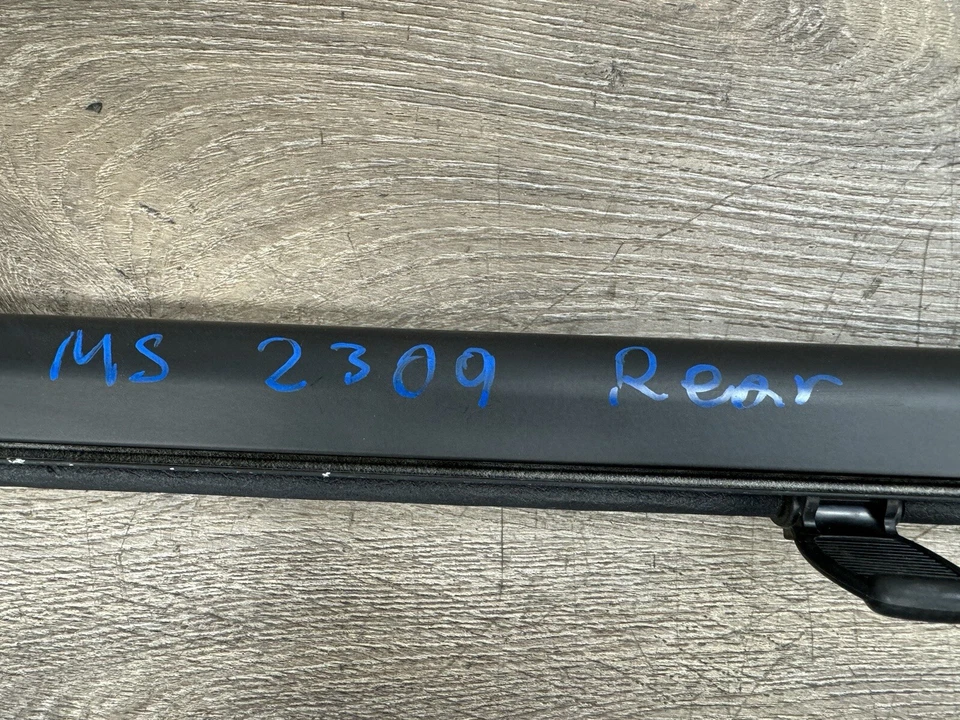 07-2011 Toyota Camry Rear Window Manual Sun Shade Toyota 045L Oem 64350-33040 📷 - Imagem 4 de 4