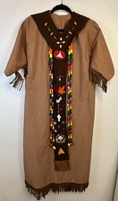 De Colección Camp Fire Niñas Ceremonial Hecho a Mano Vestido Cuentas Parche Cuero Daño Sin Etiqueta