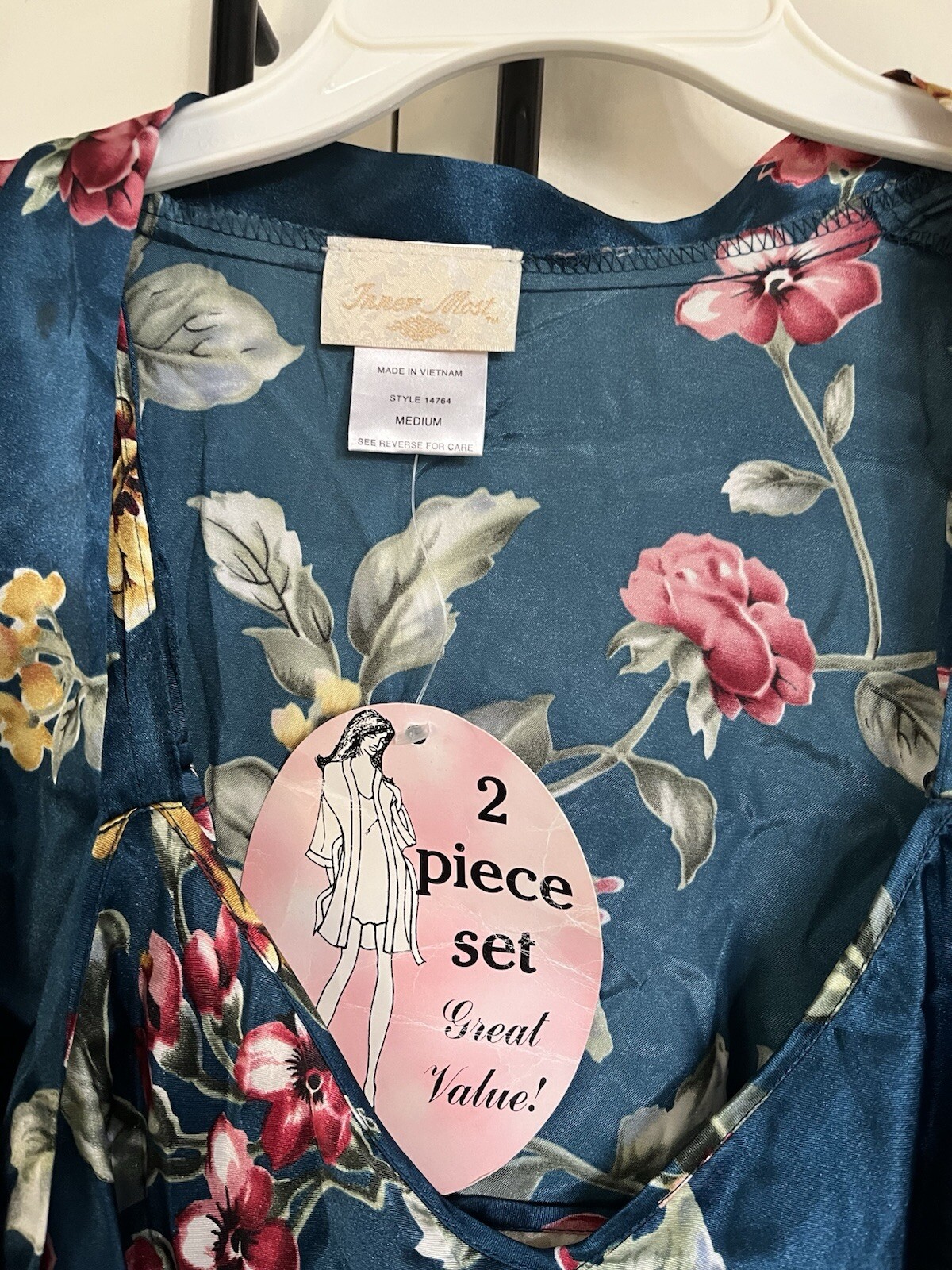 Vtg Inner Most satin floral Womens Medium M  Silky Nightgown Robe Set Lingerie