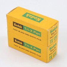 KODAK 120 TRI-X, TWO ROLLS CONNECTED, 1961, SOLD FOR DISPLAY ONLY/cks/192730
