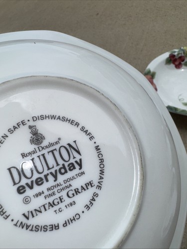 Royal Doulton Everyday England VINTAGE GRAPE Set Of 6 Cereal Bowls 8” Nice! - Picture 6 of 6