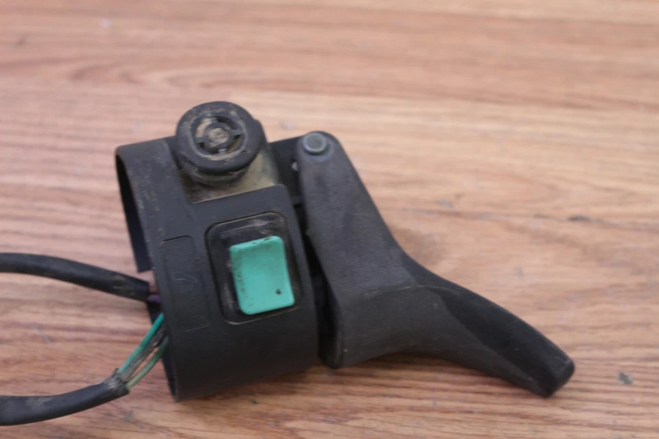 Conjunto de interruptor de acelerador Arctic Cat ZR600 1998 Foto 3 de 4