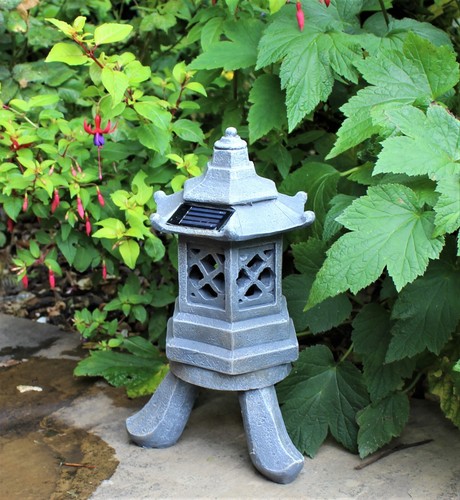 Garden Ornaments Solar Lantern Pagoda Chinese Japanese Sculpture Lantern - Picture 4 of 45