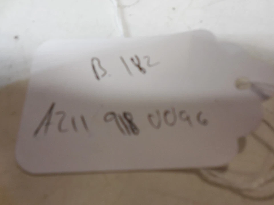 Soporte soporte Mercedes Benz E350 CLS 550 2006-2011 A2119180096 Foto 4 de 4