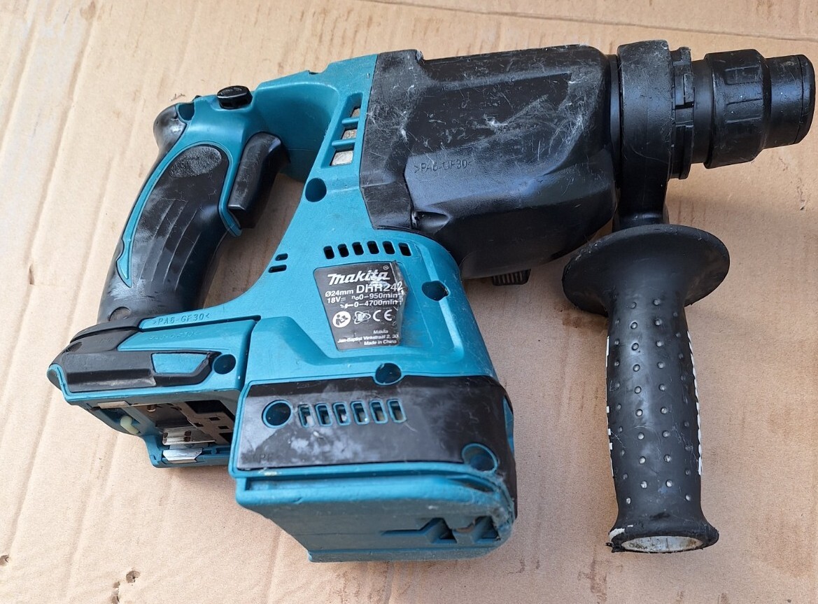 Makita DHR242 18V Liion Brushless SDS + Rotary Hammer Drill(Bare Unit