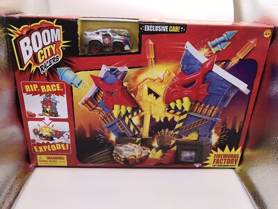 Boom City Racers Fireworks Factory 3 in 1 Transforming Playset Moose Toys New