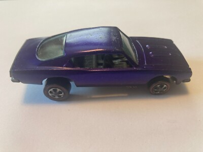 Hot Wheels Redline Custom Barracuda Car 1967 Purple with dark interior