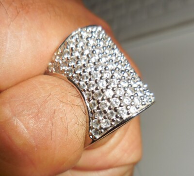 VINTAGE LADIES SETA RING SIZE 6.5 SPARKLING STONES DESIGN