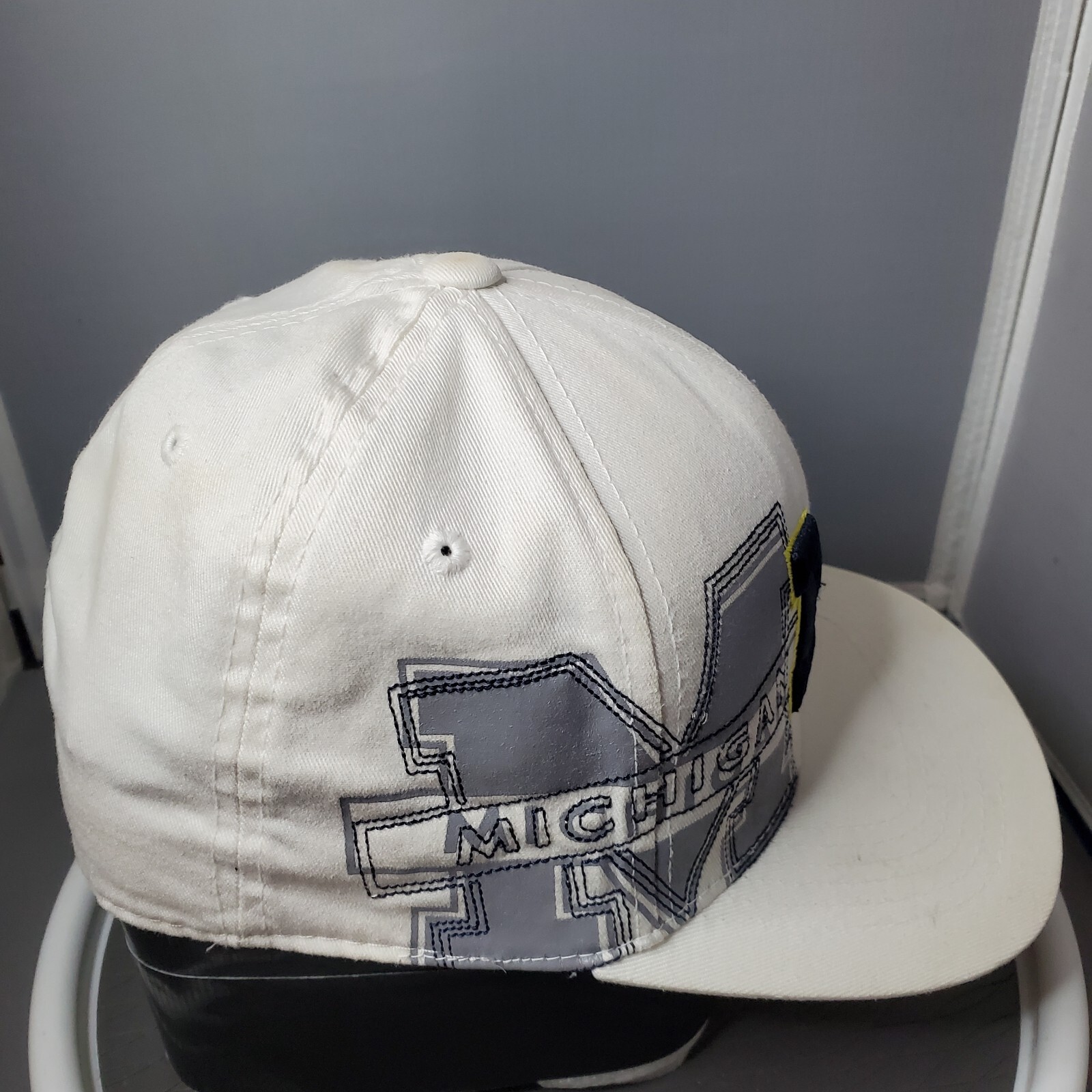 Picture 4 of 19