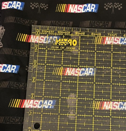 🌷NASCAR VINTAGE 100% COTTON Quilting FABRIC 43” X 18” - Picture 3 of 3
