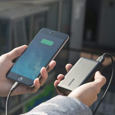 新品　Anker Power Bank 10,000mAh Anker Power Bank (10000mAh, Fusion, Built-In USB-C ケーブル