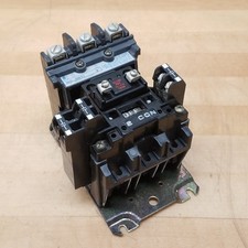 Allen Bradley 500L-A0D93 Series B, Nema Size 1, 120V Coil Contactor - USED