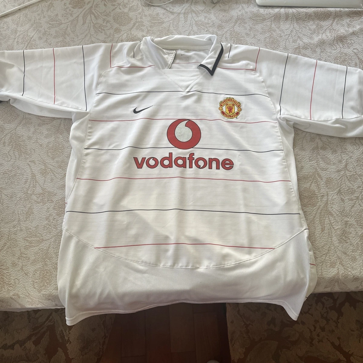 Preços baixos em Nike Branco Manchester United International Club