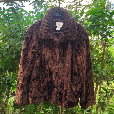 White Stag Brown Faux Fur Short Jacket Button Front Lined Pockets XL 16/18