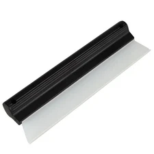 1x Car Wash Wiper Dryer Glass Cleaning Tool Scraper Brush Super Soft Windshield
