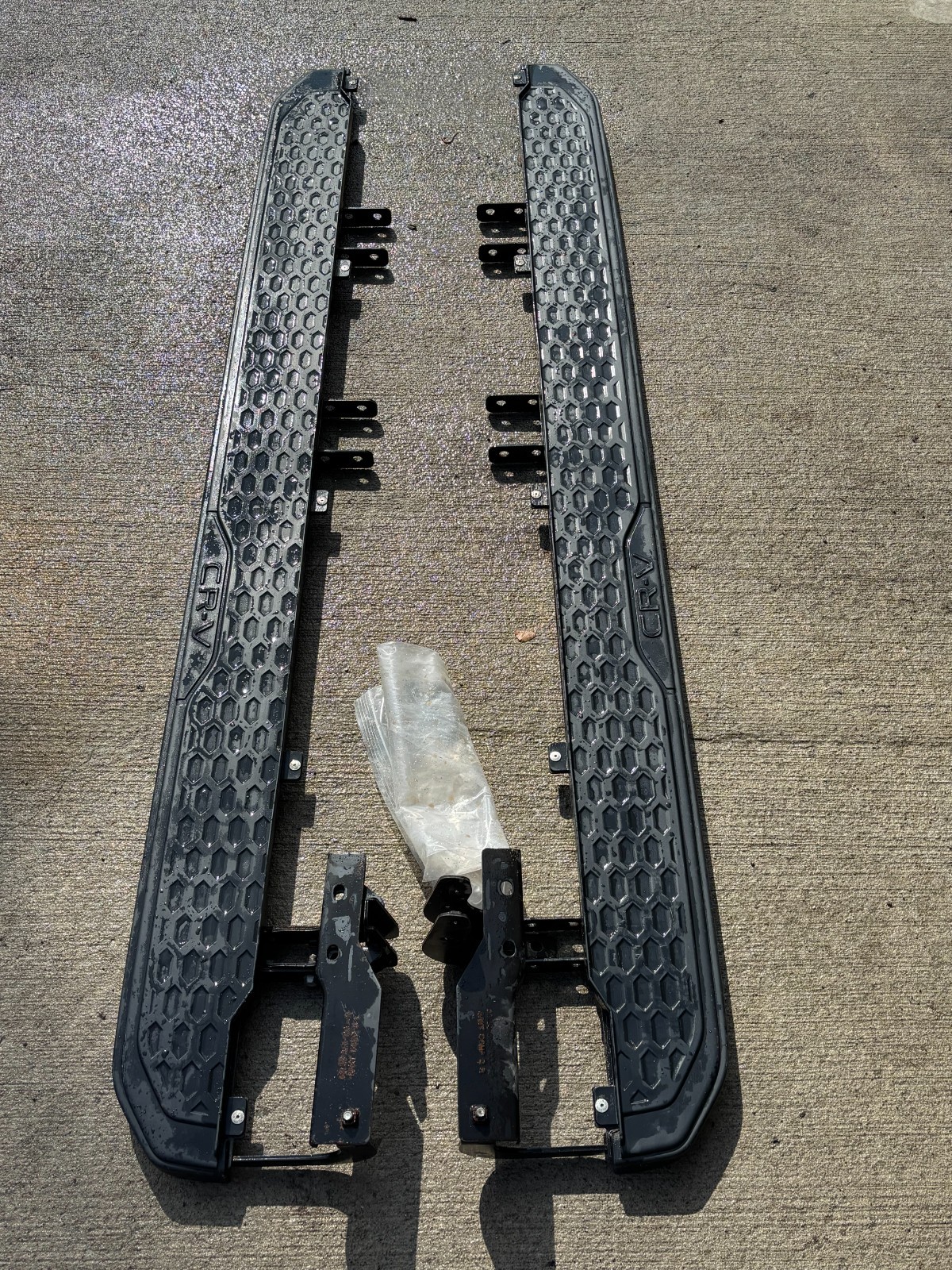 Genuine Honda OEM Running boards for 2024 Honda CR-V. OEM Honda parts