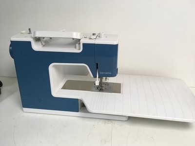 Bernette b05 Academy Sewing Machine Swiss Design (P24034469)