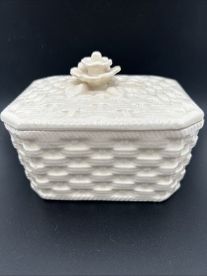 Ceramic Jewelry Trinket Box Ivory 3D Rose Floral Basket Design With Lid Japan