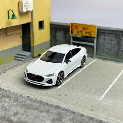 CMModel 1/64 Scale Audi RS7 Sportback White Diecast Car Model Toy