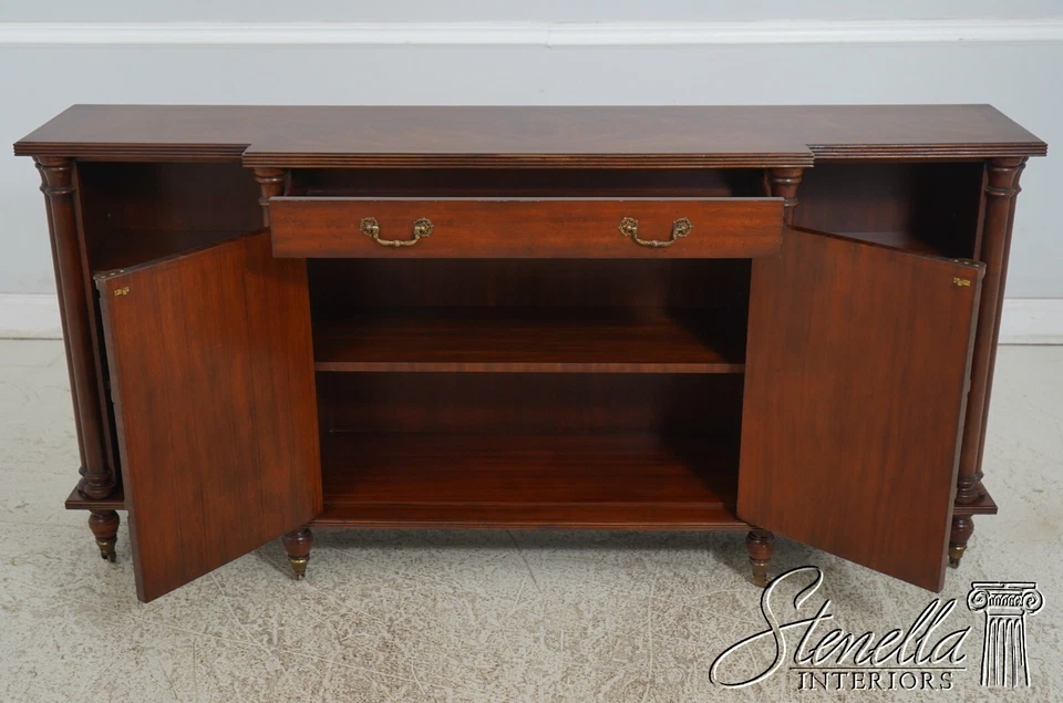 L67516: MAITLAND SMITH 书条桃花心木书架 Credenza — 第 3/4 张图片