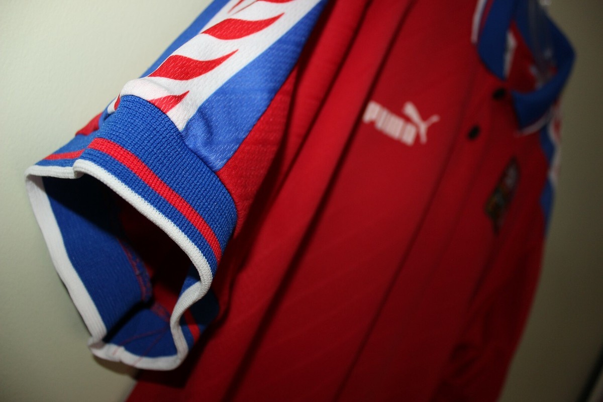 PUMA - チェコ代表 1996 1st 半袖 新品タグ付き vintage Czech Republic 1996-98 home football shirt Puma