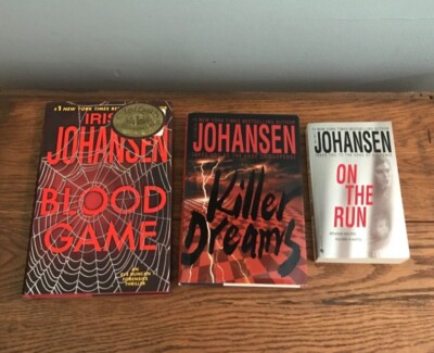 Lot of 3 Iris Johansen Books Blood Game 1st Ed - Killer Dreams - On the Run 