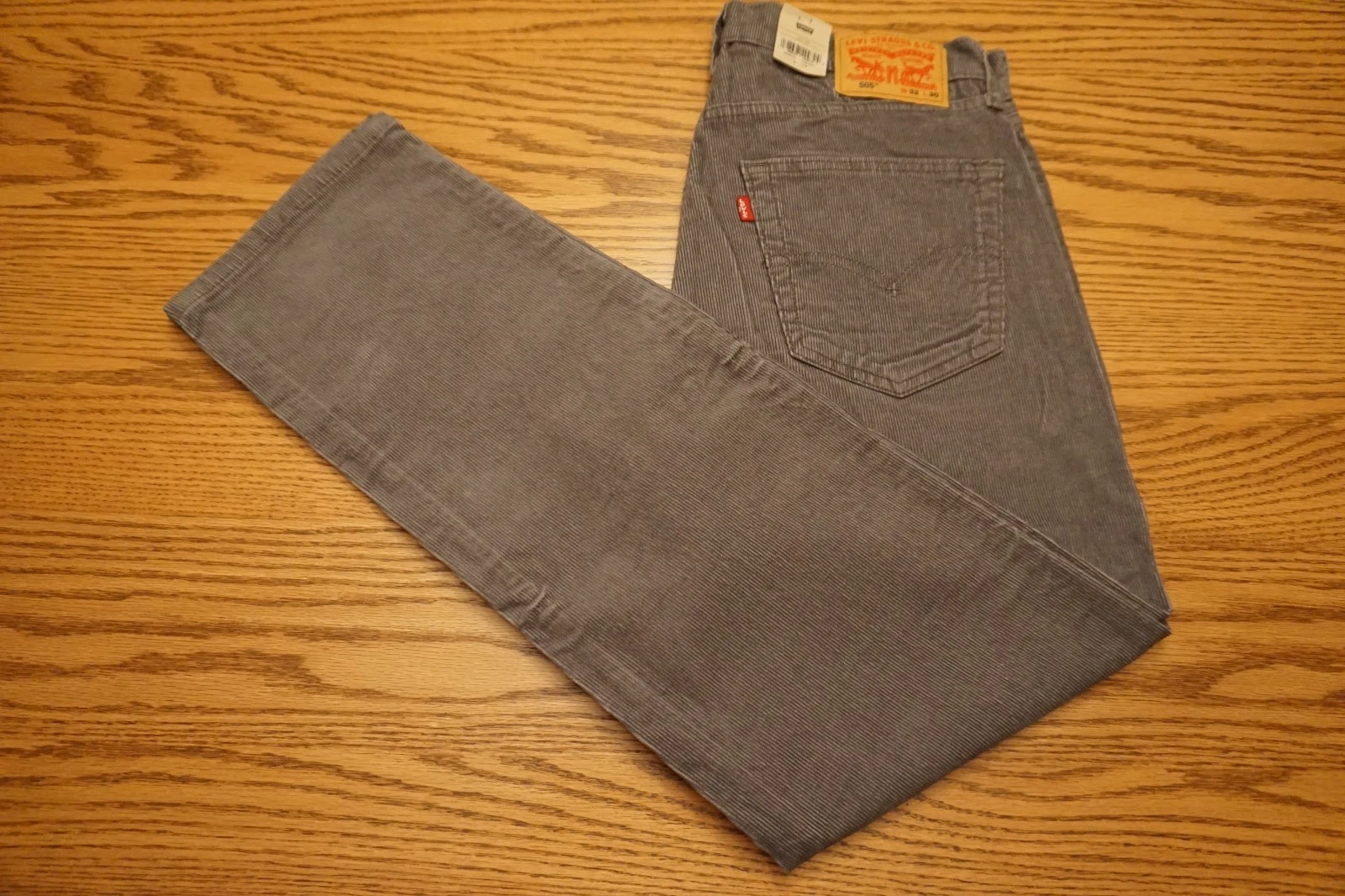 NWT MEN'S LEVI CORDUROY PANTS 505 Multiple Sizes Regular Straight Stretch Gray