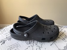 CROCS Unisex W10 M8 Adult Classic Slip On Clogs