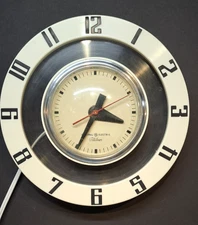 Vintage Telechron / GE Clock, Timeless Classic Style, Runs Great, New Power Cord
