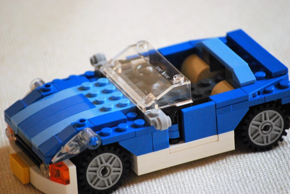 LEGO Creator 6913 Blue Roadster, Foto 2 von 3