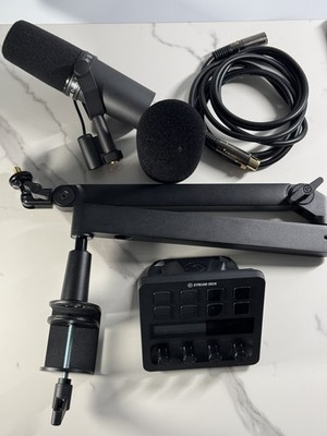 Shure SM7B Microphone, Elgato Stream Deck XLR +, Elgato Mic Arm LP