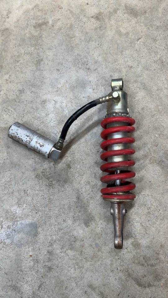 Amortiguador trasero Triumph Daytona 955i 1999-2006 OEM con bote de aire Foto 2 de 2