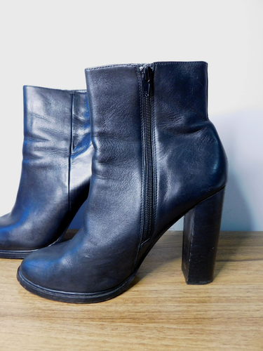 WINDSORSMITH Size 9 Womens Black Leather Block Heel Ankle Boots - Picture 2 of 6