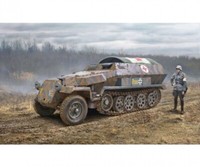 Italeri 1:72 Sd.Kfz. 251/8 Ambulance Modellbausatz