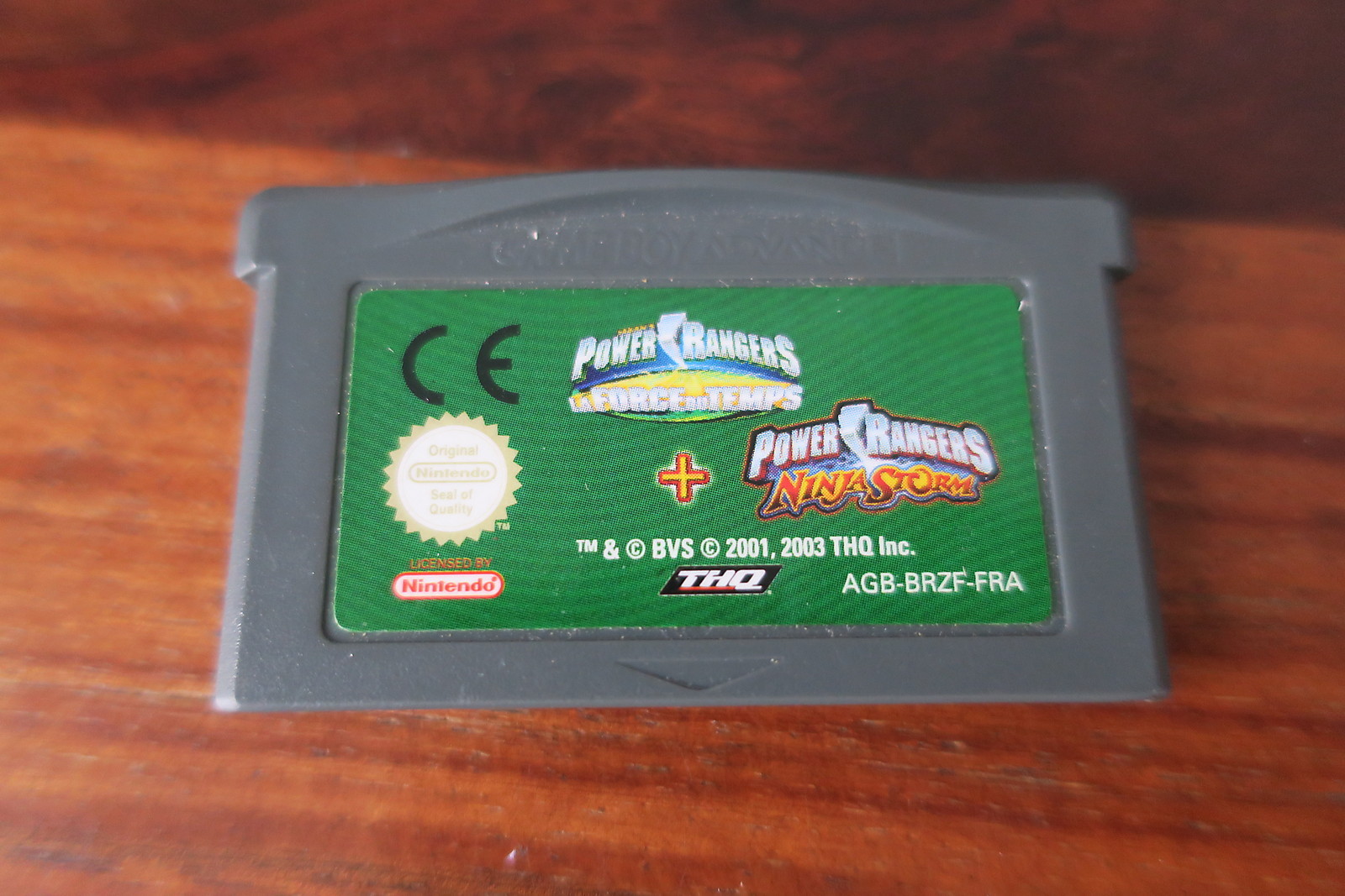 POWER RANGERS LA FORCE DU TEMPS + NINJA STORM         --   pour GAME BOY ADVANCE