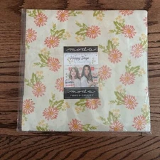 Moda Layer Cake Happy Days Sherri & Chelsi Floral Quilting 100% Cotton Sewing