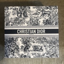 CHRISTIAN DIOR PARIS NAVY WHITE PRINT BEAUTY BOX empty with white tissue 