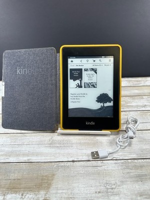 Amazon Kindle 5th Generation 6'' (2GB, Black, EY21) - Works!!