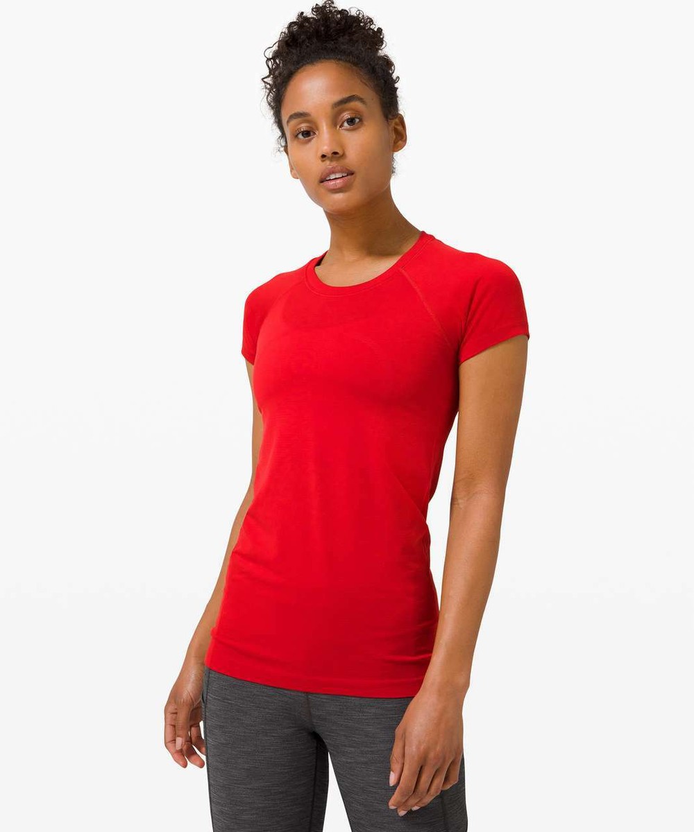 NEW Women Lululemon Swiftly Tech Short Sleeve 2.0 Love Red Size 6 & 8