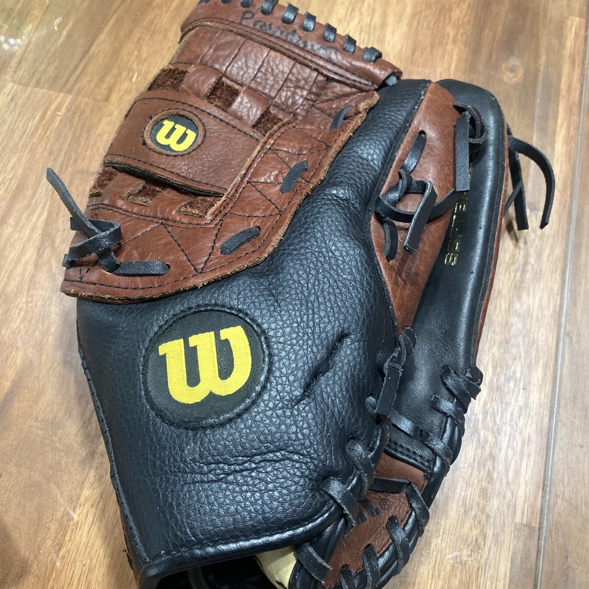 Wilson elite hotsell baseball glove