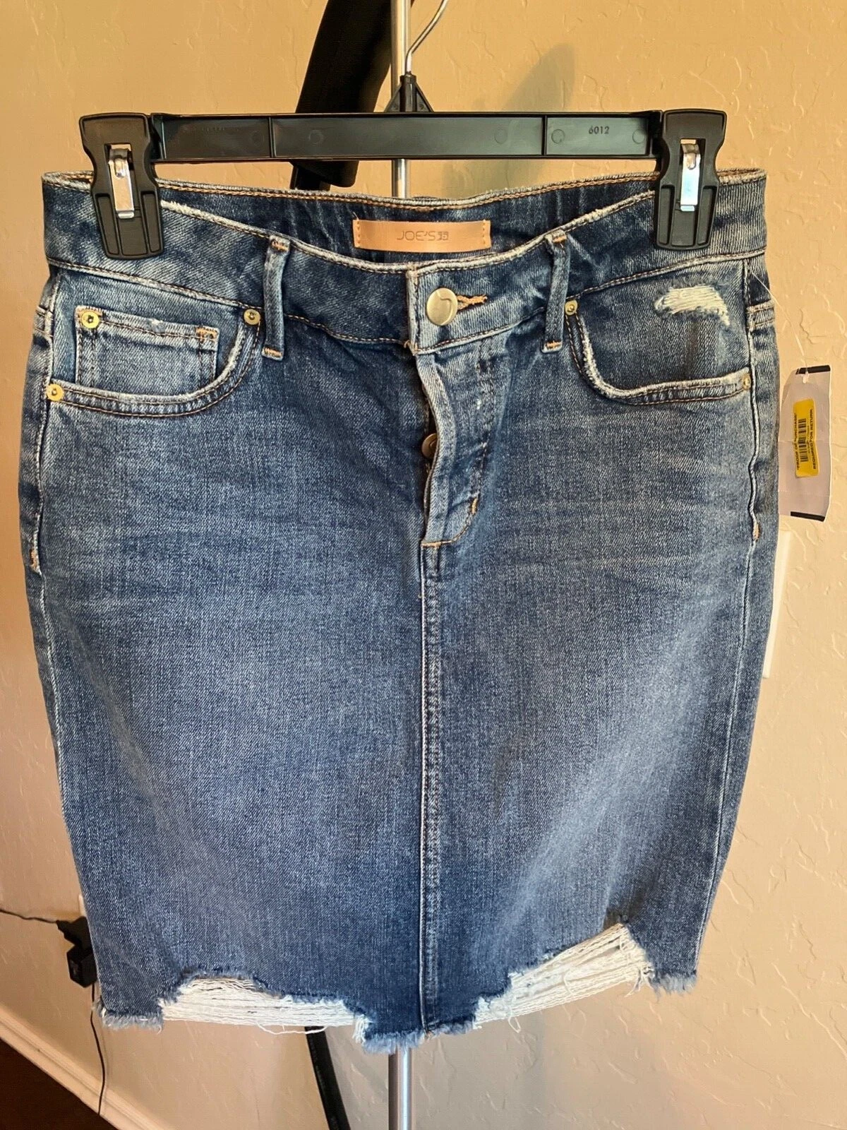 Joe's $138 jean skirt size 25