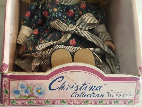 CHRISTINA COLLECTION by Christina Verdi-Limited Edition Fine Porcelain Doll-1998 - Picture 3 of 7