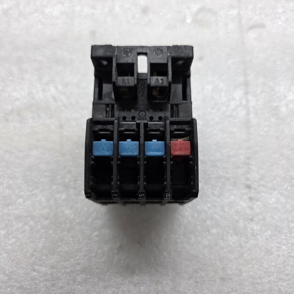 BENEDIKT & JAGER K2-12A01 MAGNETIC CONTACTOR 30A - Image 4 of 4