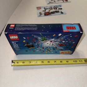 LEGO Seasonal 40253 24 in 1 Christmas Build-Up Retired Building Set not complete
