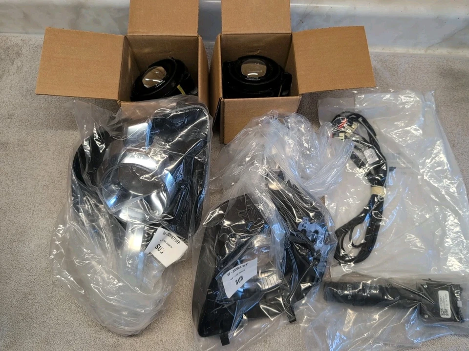 NUEVO Kit completo de faros antiniebla delanteros genuinos GM 23206779 Chevrolet Equinox 2014-2015 Foto 3 de 4