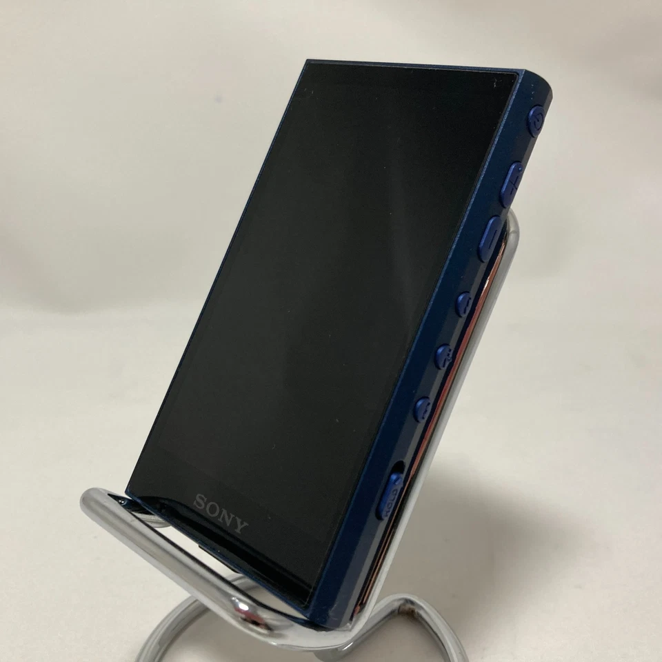 SONY NW-A307 Blue 64GB Hi-Res A300 Series Walkman With Box & Case Bundled Items - Image 2 of 4