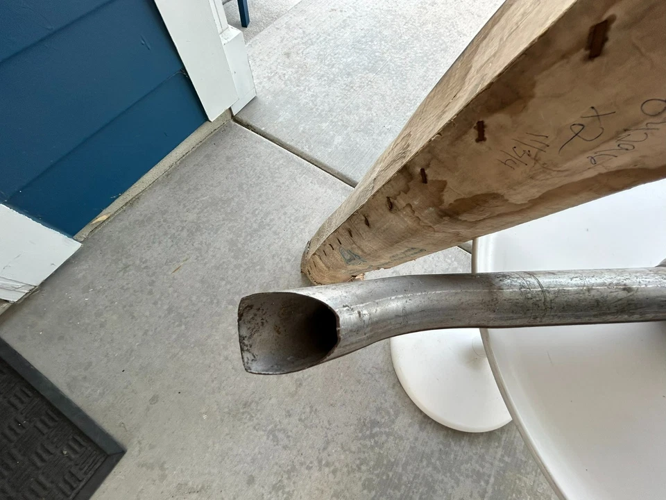 NOS 1966-1968 Pontiac Bonneville Executive Doble Escape Resonador 1.75" 9784296 Foto 4 de 4