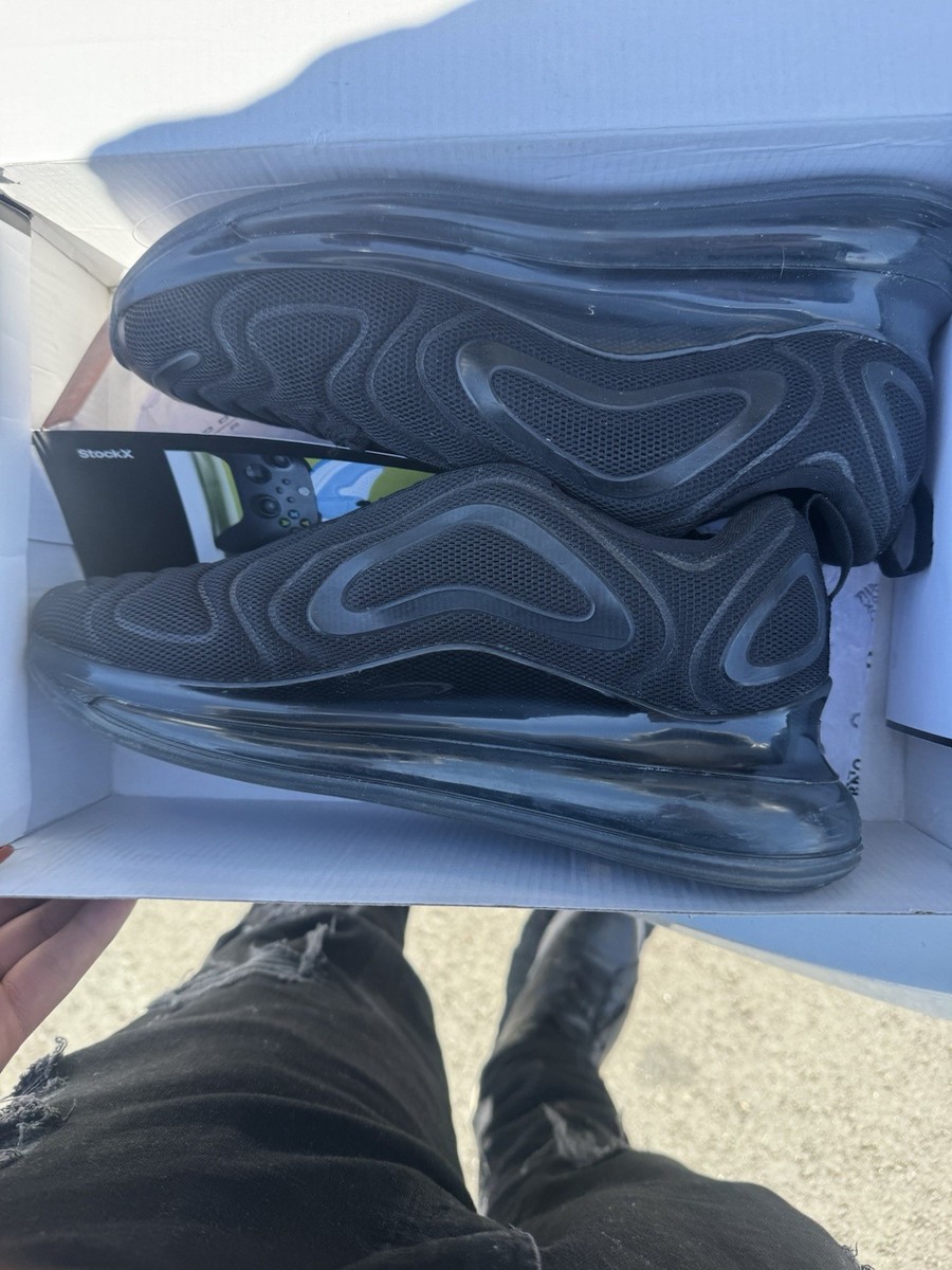 Nike Air Max 720 Triple Black Sneaker Mesh Upper Rubber Outsole
